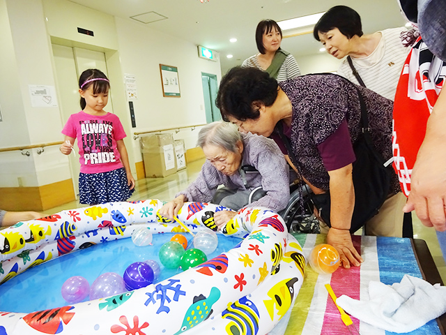 ご家族・地域とのコミュニケーションを大切にしています